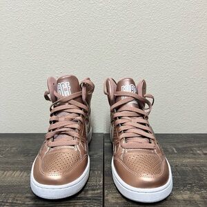 Nike Son Of Force Womens Athletic Shoe Rose Gold Bronze Trainers Size 7